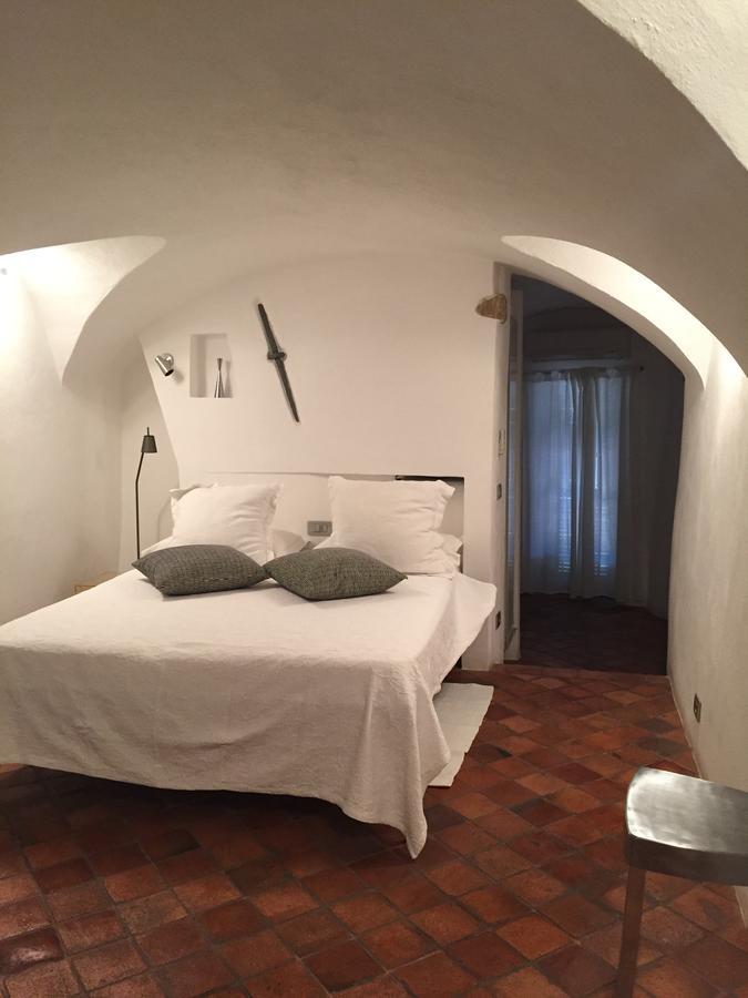 A Ca Du Barba Ge Bed & Breakfast Vallebona Exterior photo